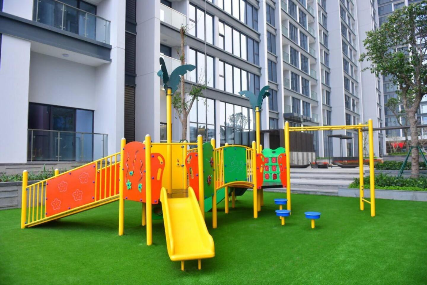 Luxury Apartment In Vinhomes Metropolis Hanói Exterior foto